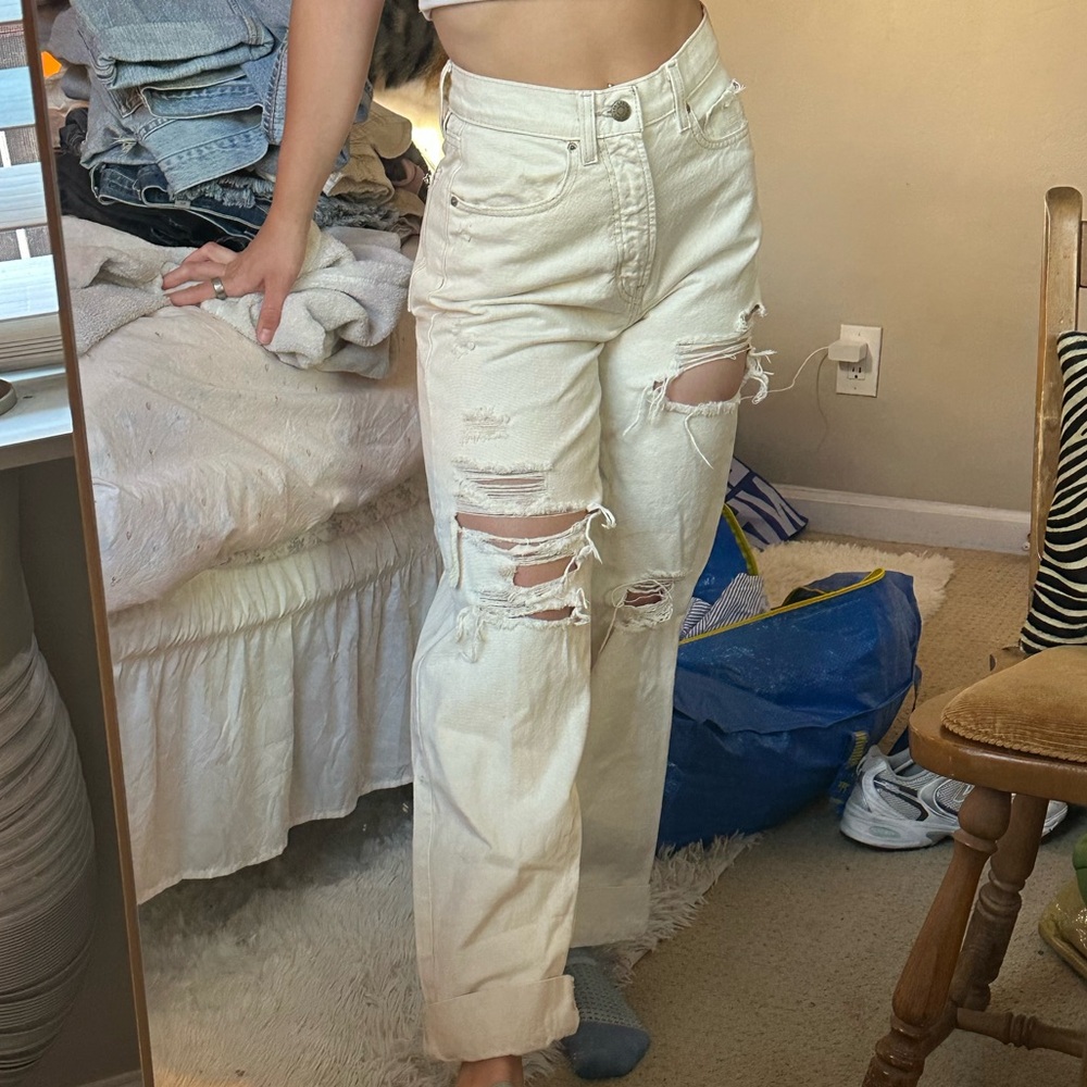 BDG ripped straight leg high rise cream jeans